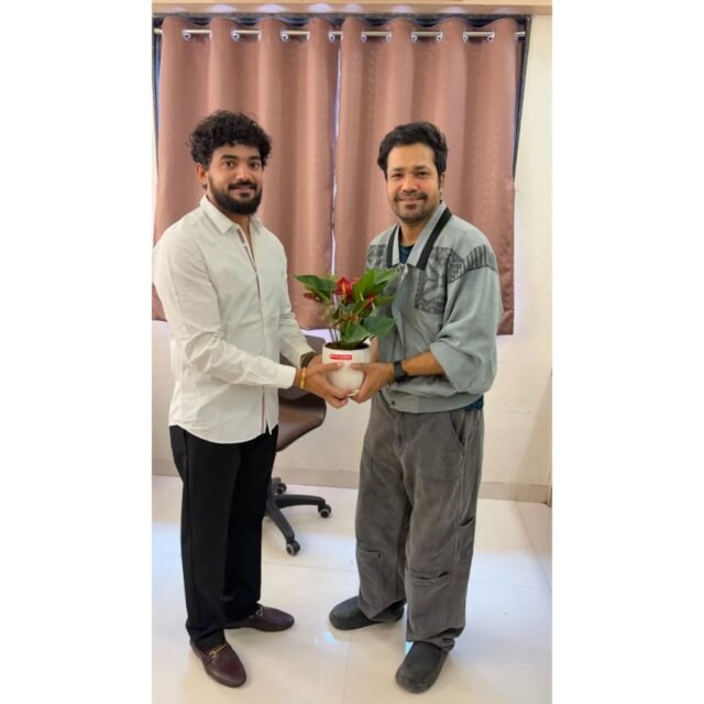 At Sanjay Nursery, we are proud to partner with Vitthal Tupe Auditorium to reimagine how we honor artistic excellence. Through The Green Stage Initiative, we are replacing traditional bouquets with living indoor plants gifted to every performing artist.
Each plant is a symbol of appreciation that doesn’t fade — it grows. Our intention is simple: let the memory of every beautiful performance live on, rooted in nature. 🪴✨
Together, we celebrate art, culture, and sustainability — and grow a greener future, one stage at a.
#TheGreenStageInitiative #SanjayNursery #SustainableArts #GreenTheatre #Hadapsar PuneEvents LetsGrowTogether @suvratjoshi @sakheeg